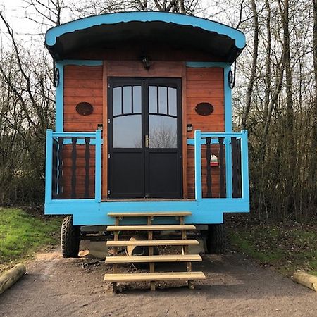 Le Domaine Des Droles De Dames Guest House Buding Exterior foto