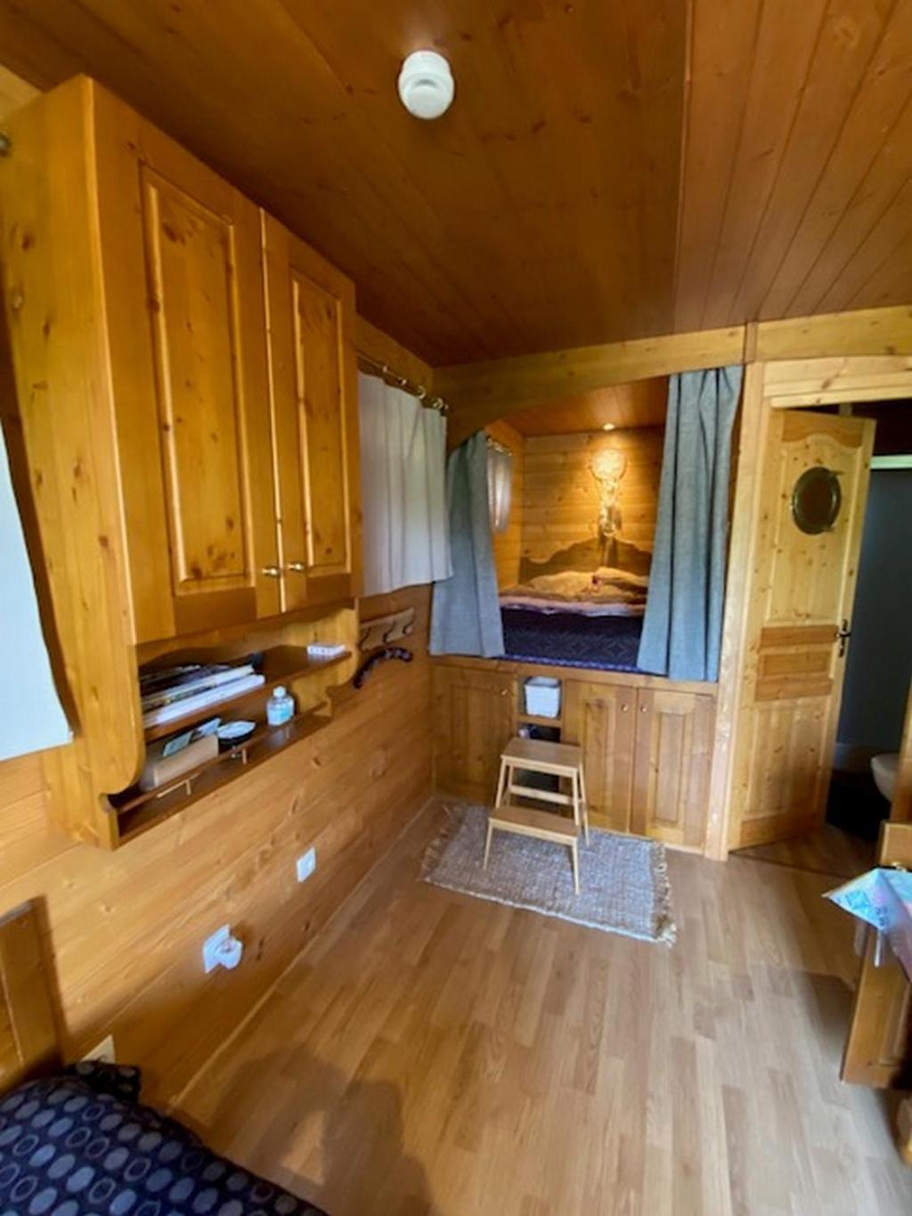 Le Domaine Des Droles De Dames Guest House Buding Exterior foto