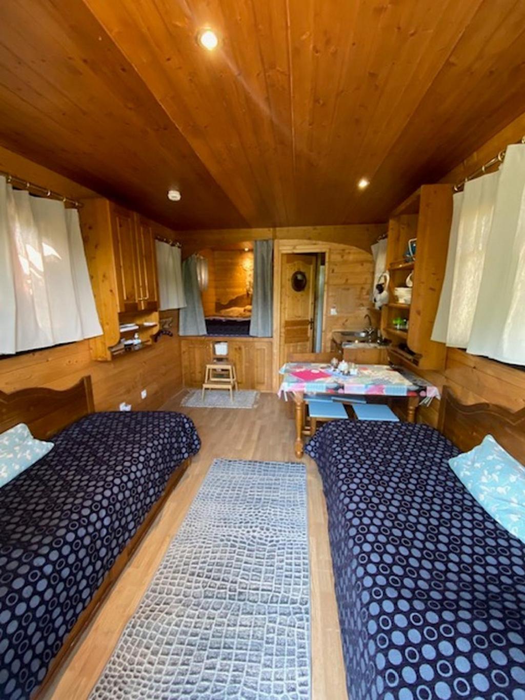 Le Domaine Des Droles De Dames Guest House Buding Exterior foto