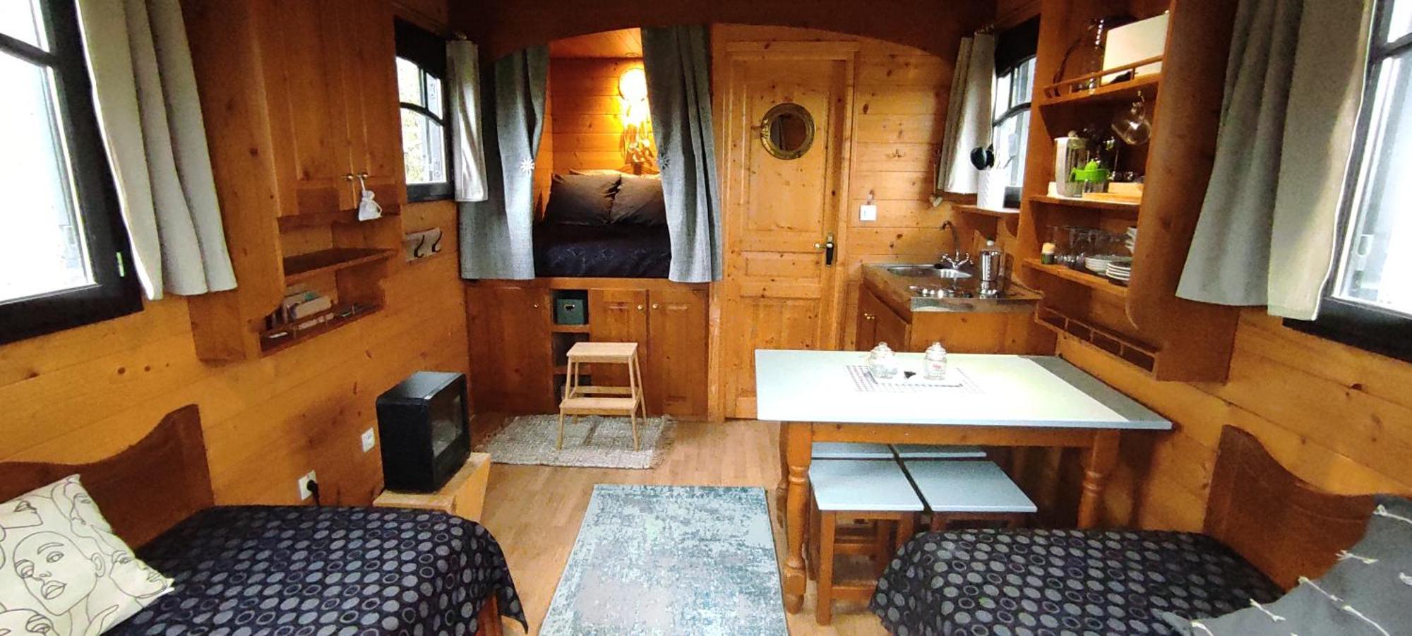 Le Domaine Des Droles De Dames Guest House Buding Exterior foto